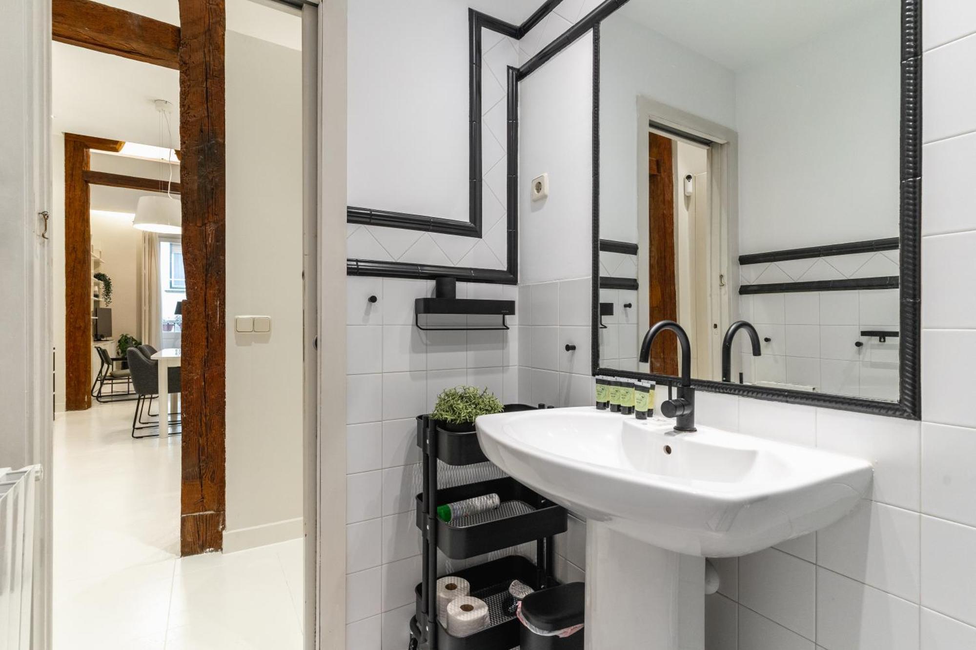 Spacious Modern-3Bedrooms 2Bathrooms-Plaza Mayor Madryt Zewnętrze zdjęcie
